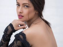 Riya Sen
