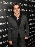 RJ Mitte