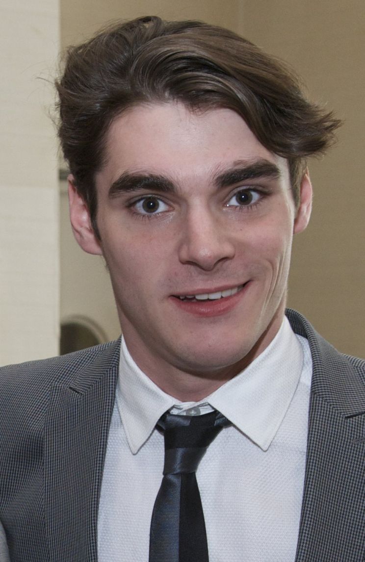 RJ Mitte