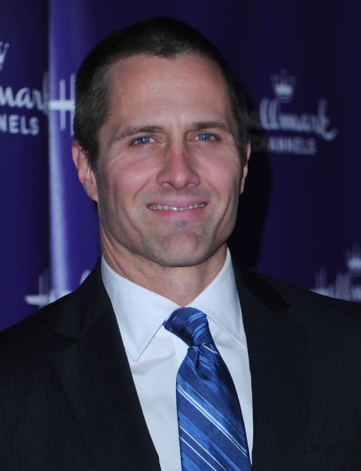 Rob Estes