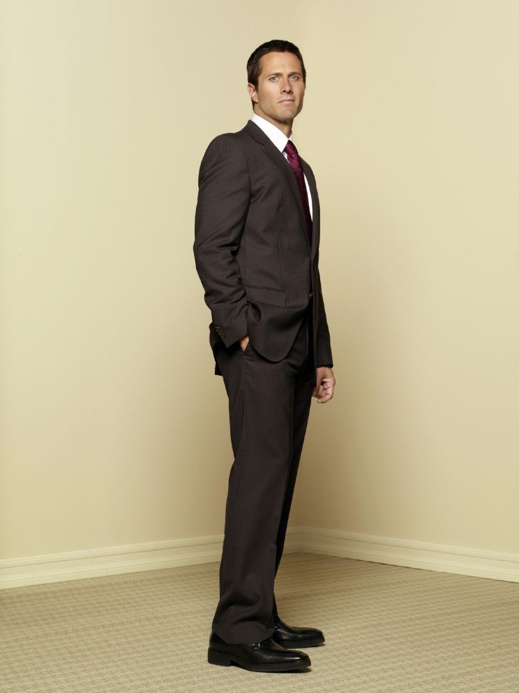 Rob Estes