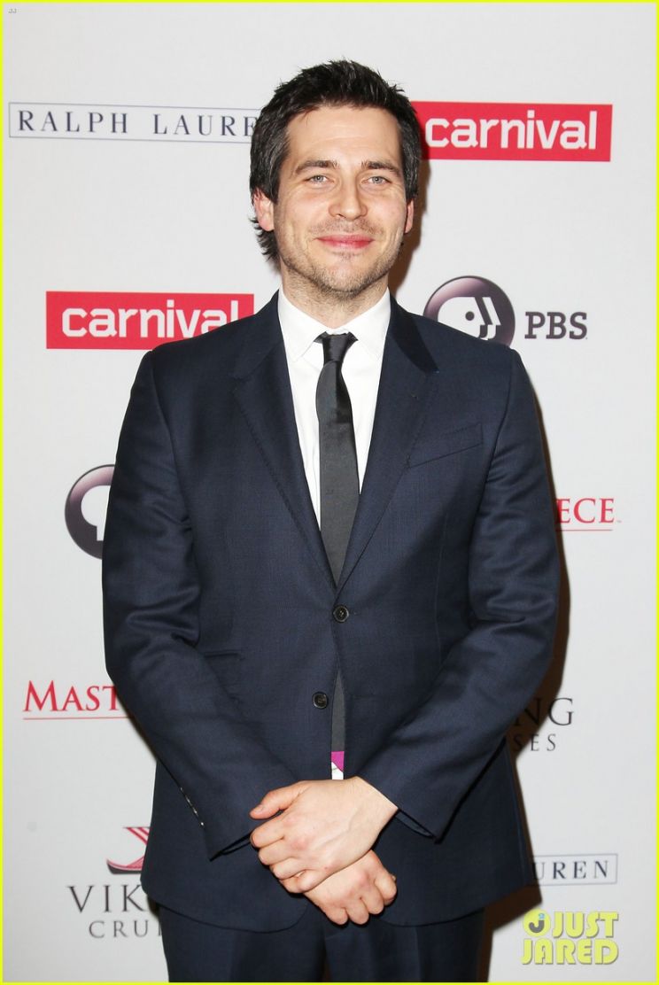 Rob James-Collier