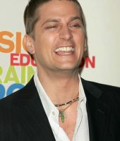 Rob Thomas
