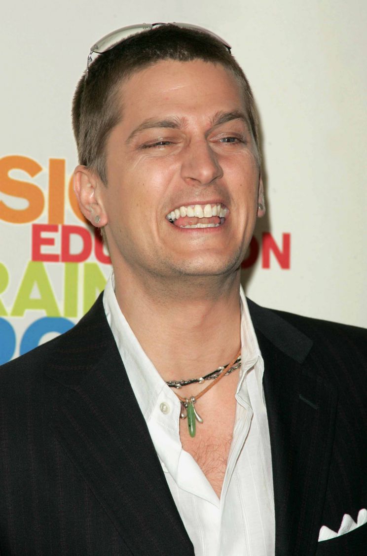 Rob Thomas