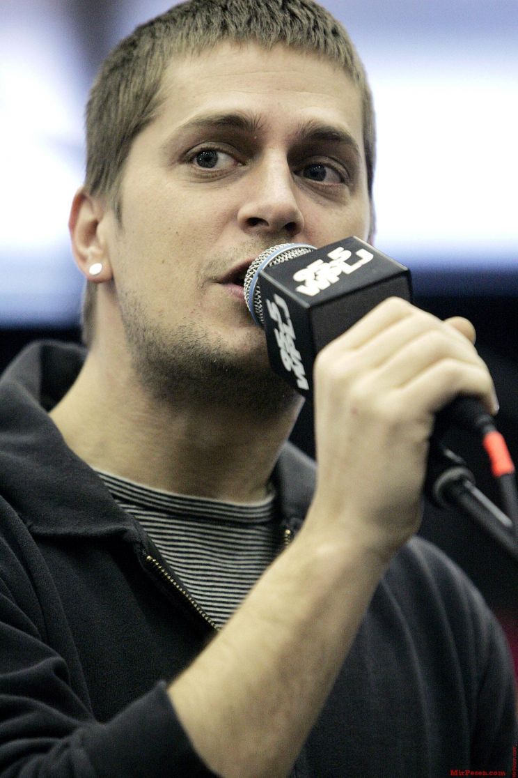 Rob Thomas