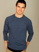 Robbie Amell