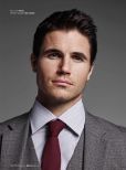 Robbie Amell