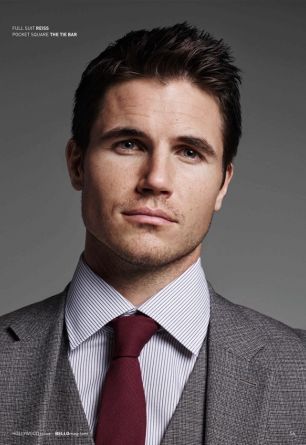 Robbie Amell