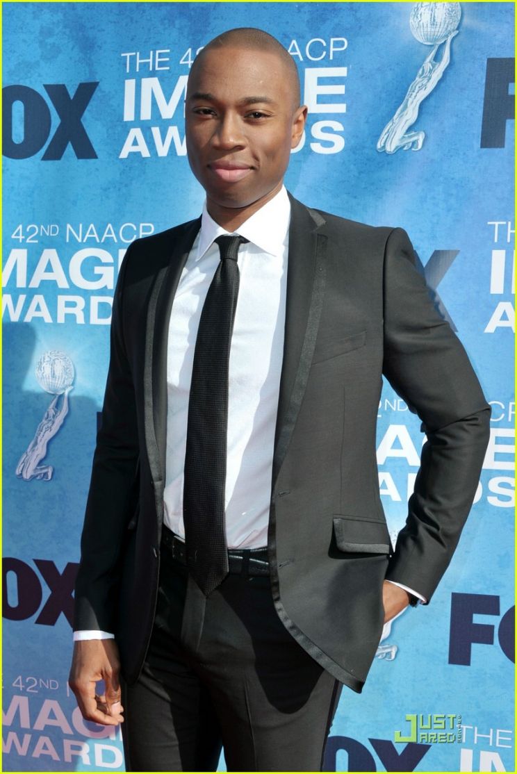 Robbie Jones