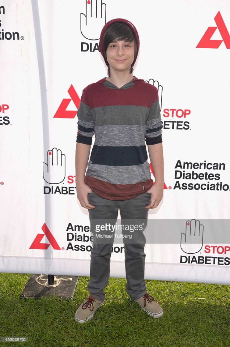 Robbie Tucker