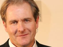Robert Bathurst
