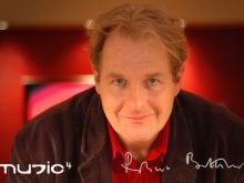 Robert Bathurst