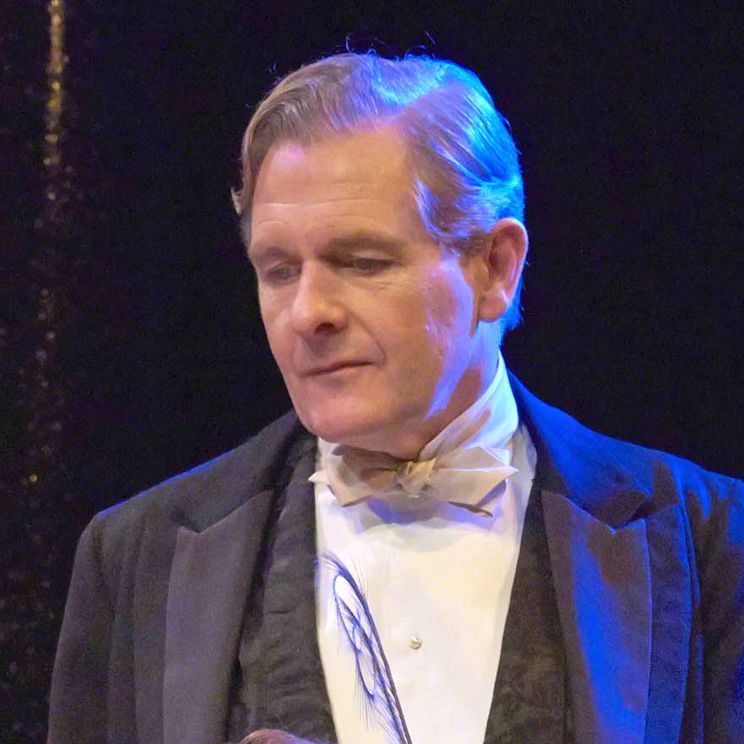 Robert Bathurst
