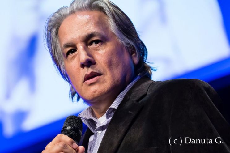 Robert Beltran