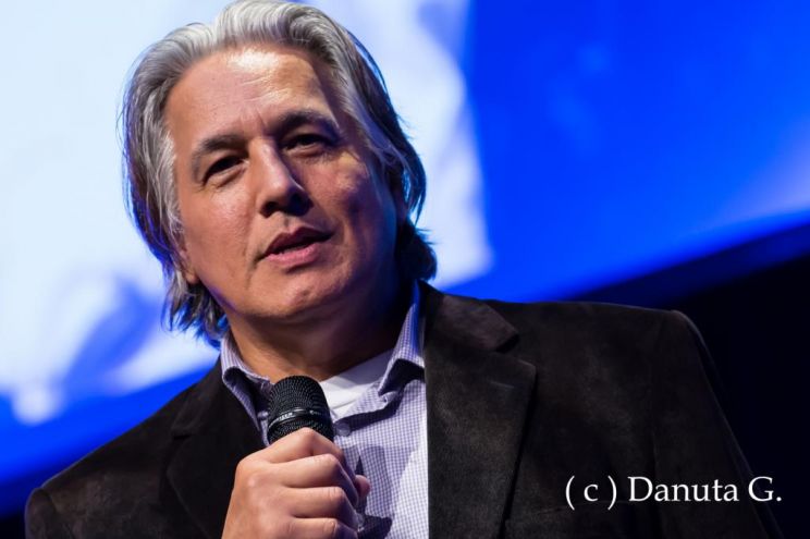 Robert Beltran