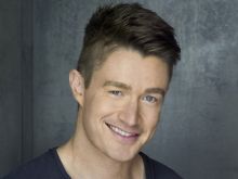 Robert Buckley