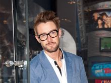 Robert Buckley