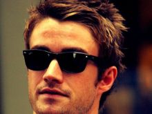 Robert Buckley