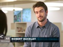 Robert Buckley