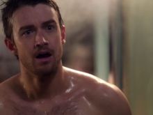 Robert Buckley