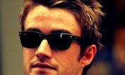 Robert Buckley