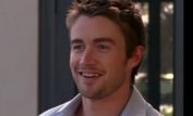 Robert Buckley