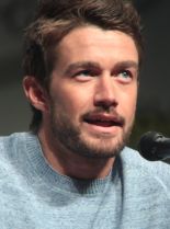 Robert Buckley