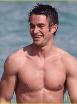 Robert Buckley