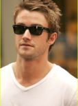 Robert Buckley