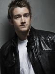 Robert Buckley