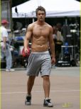 Robert Buckley