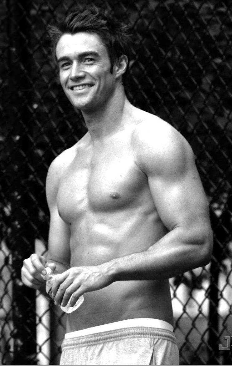 Robert Buckley
