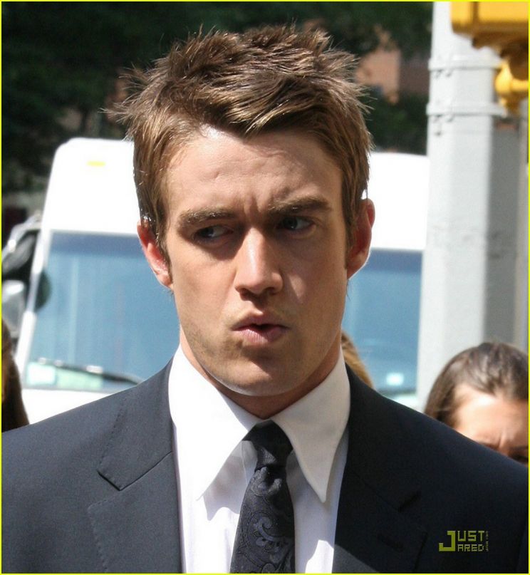 Robert Buckley