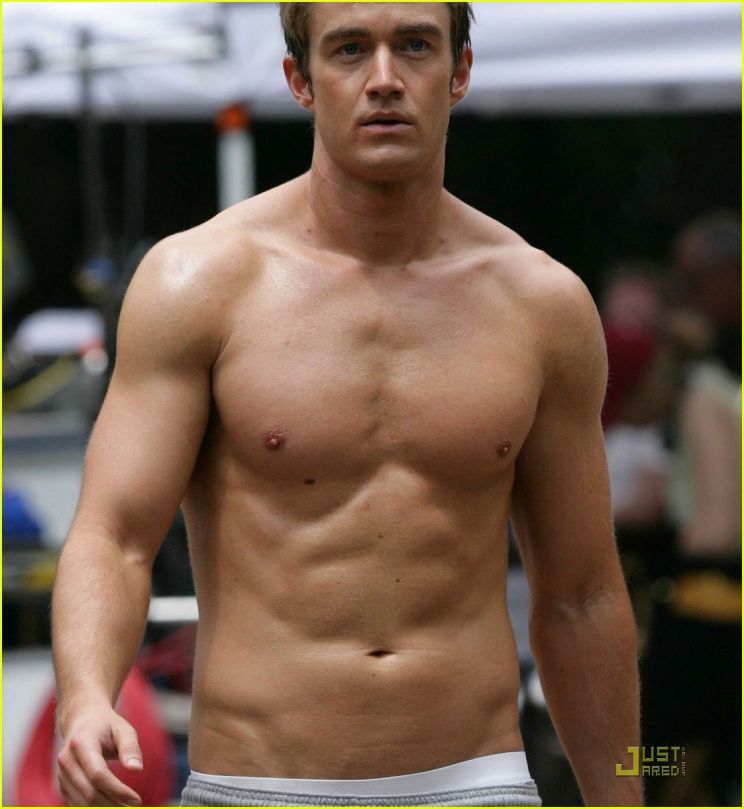 Robert Buckley