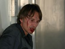 Robert Carlyle