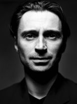 Robert Carlyle