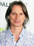 Robert Carlyle