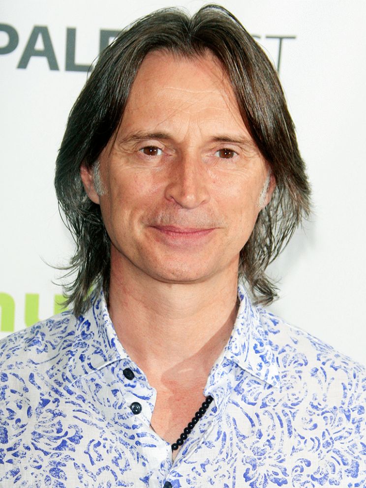 Robert Carlyle