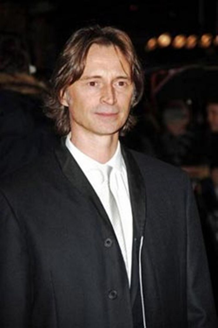 Robert Carlyle