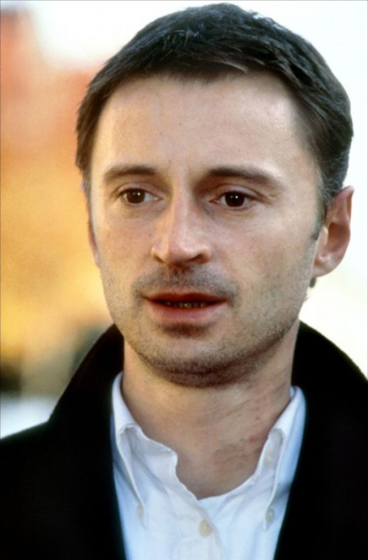 Robert Carlyle