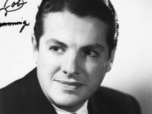Robert Cummings