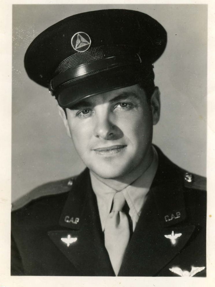 Robert Cummings