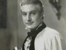 Robert Donat