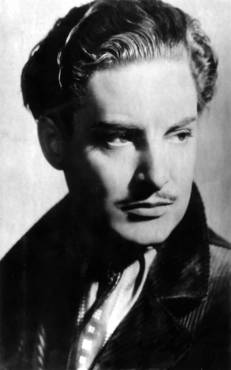 Robert Donat