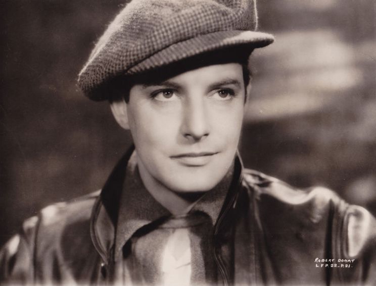 Robert Donat