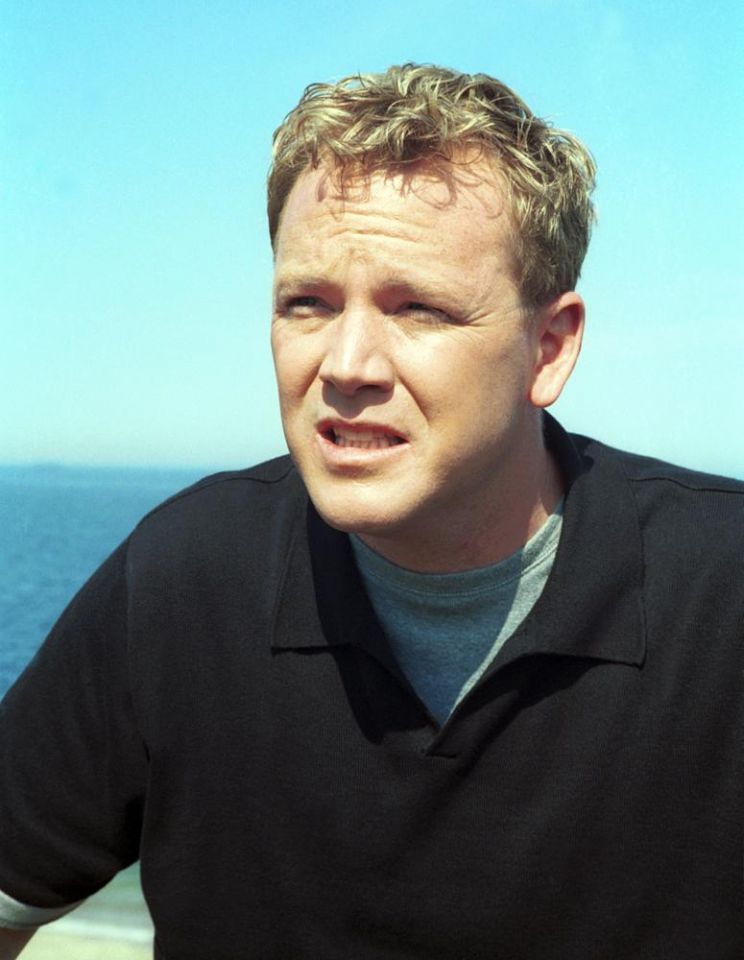 Robert Duncan McNeill