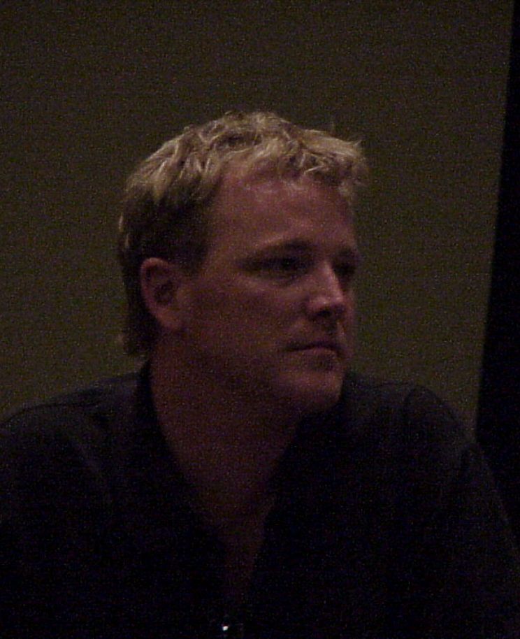 Robert Duncan McNeill