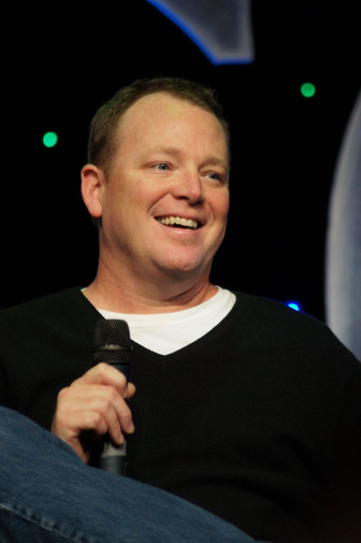 Robert Duncan McNeill