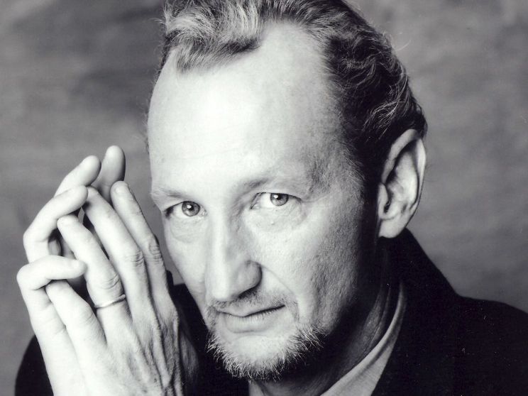 Robert Englund