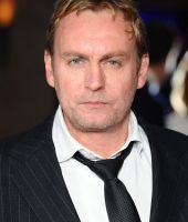 Robert Glenister